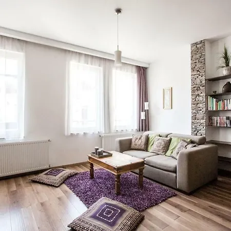 Szondi Duplex Apartment *